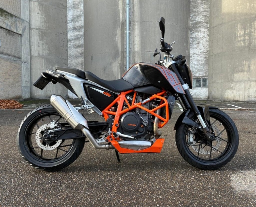 KTM Duke 690 | 2013 | Nieuwstaat