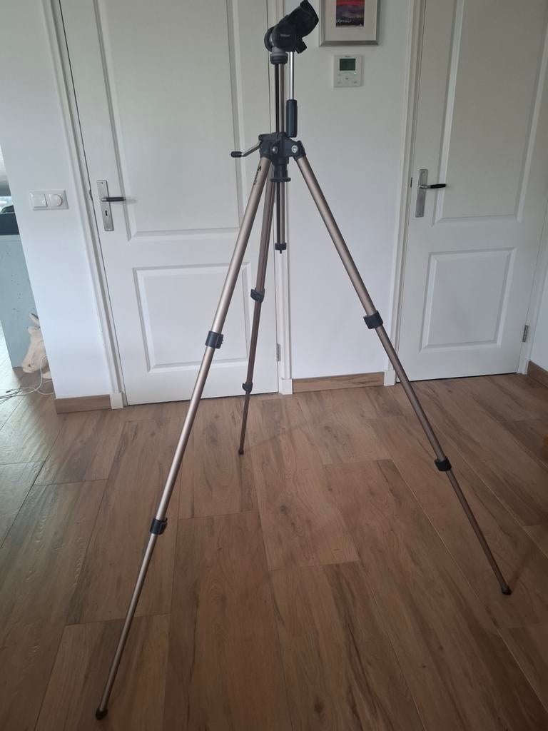 Camerastatief Velbon Sherpa, Ophalen, Gebruikt, Driepoot, 150 tot 175 cm
