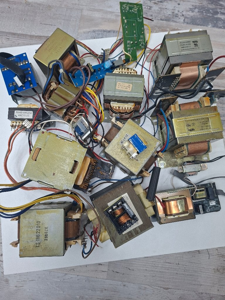 Trafo's 15 stuks, Ophalen, Gebruikt