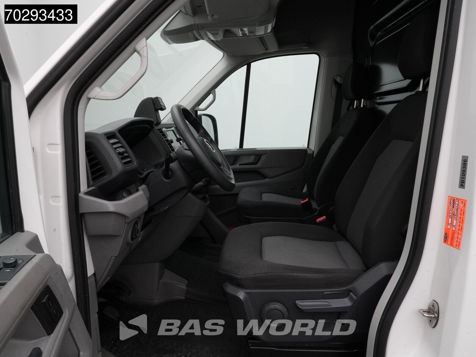 Volkswagen Crafter 177pk Koelwagen Carrier Airco Camera Euro, Stof, Gebruikt, Euro 6, 4 cilinders