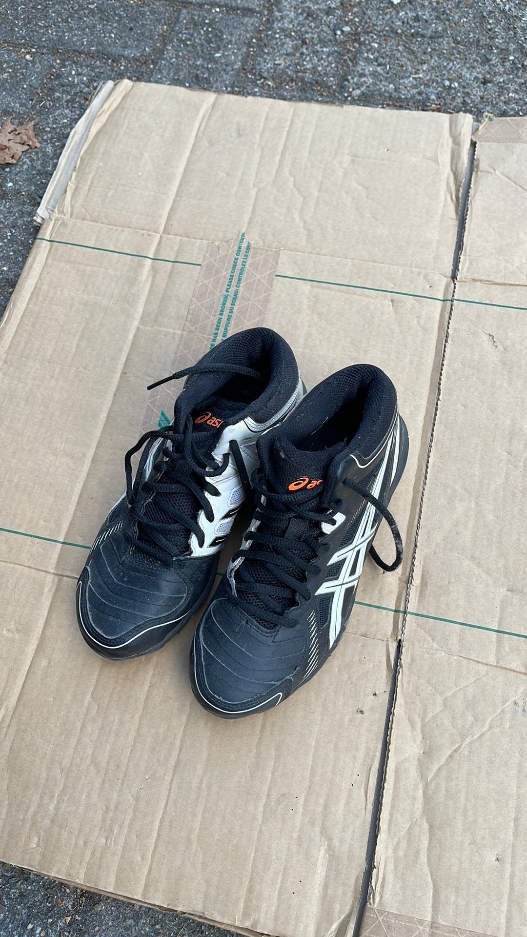 Asics korfbalschoenen maat 37,5 nu 10 euro, Verzenden, Schoenen