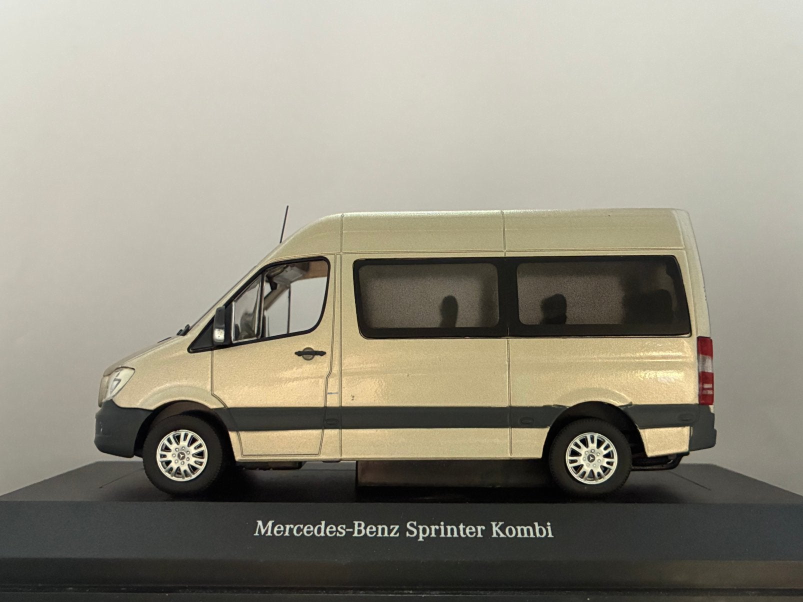 Mercedes-Benz Sprinter (Type W906) 2013 - Premium ClassiXXs, Ophalen of Verzenden, Nieuw, Auto, Overige merken