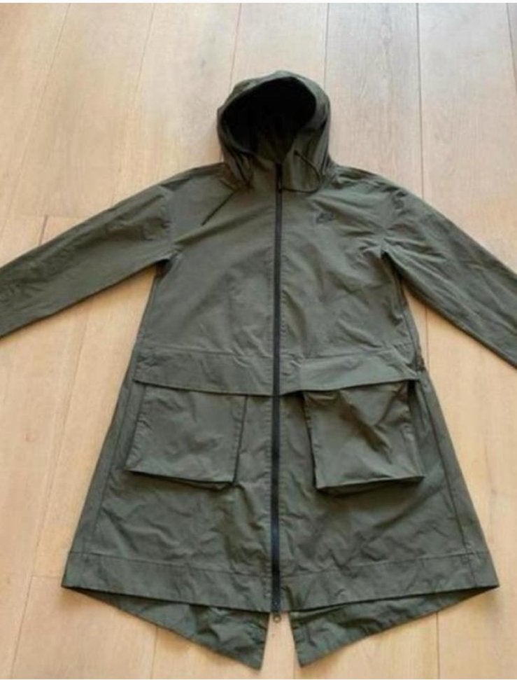 Nike outdoor s winddicht waterdicht, Ophalen of Verzenden, Zo goed als nieuw, Maat 36 (S), Groen