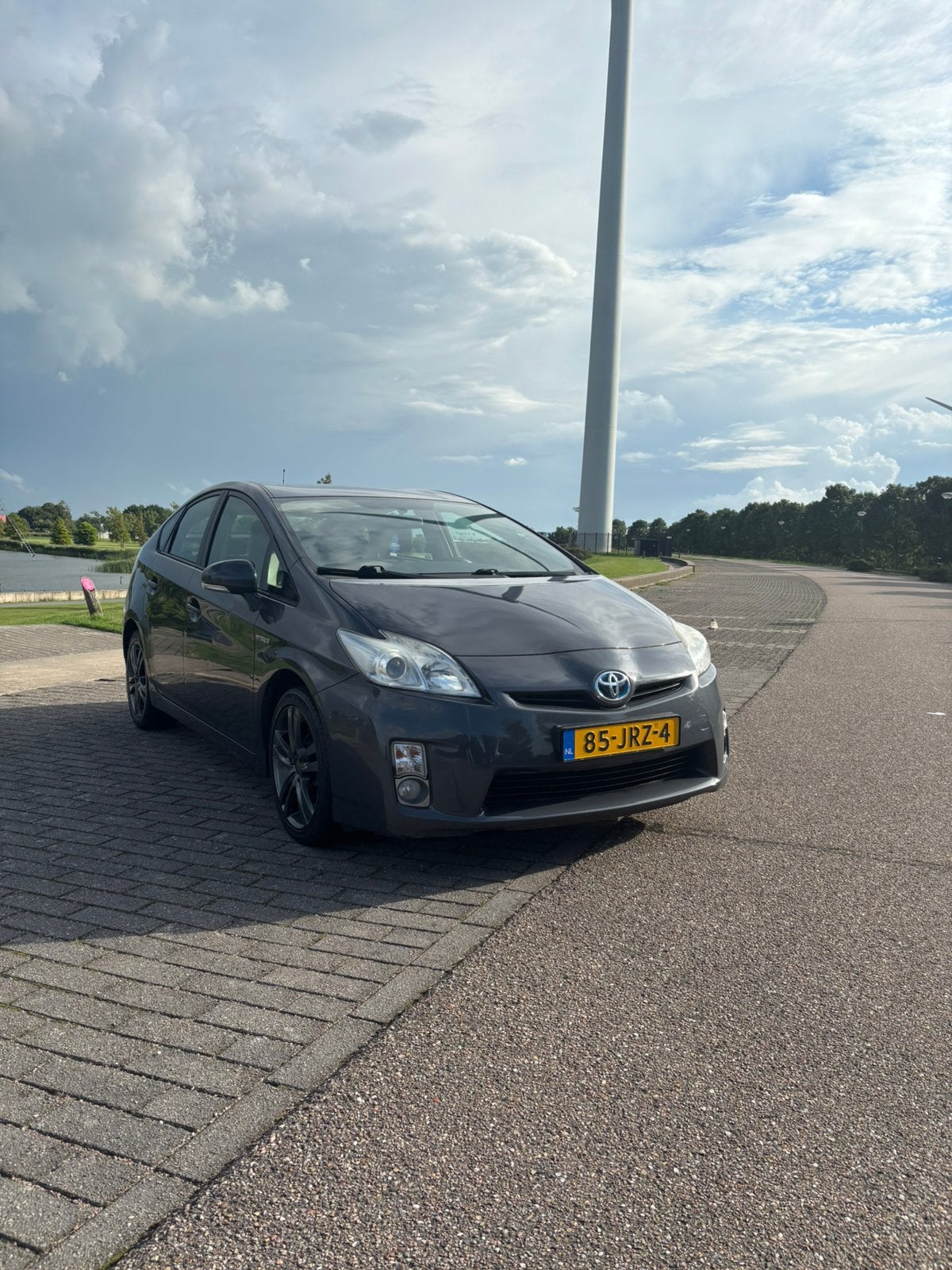 Toyota Prius 1.8 Full Hybrid 136PK Aut 2009 Grijs, 1345 kg, 4 cilinders, Origineel Nederlands, 26 km/l