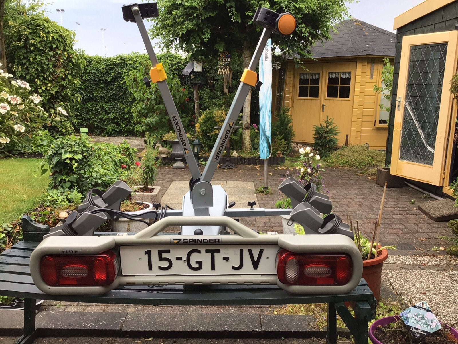 Spinder Elite fietsendrager voor 2 fietsen, Gebruikt, Ophalen of Verzenden, 2 fietsen, Trekhaakdrager
