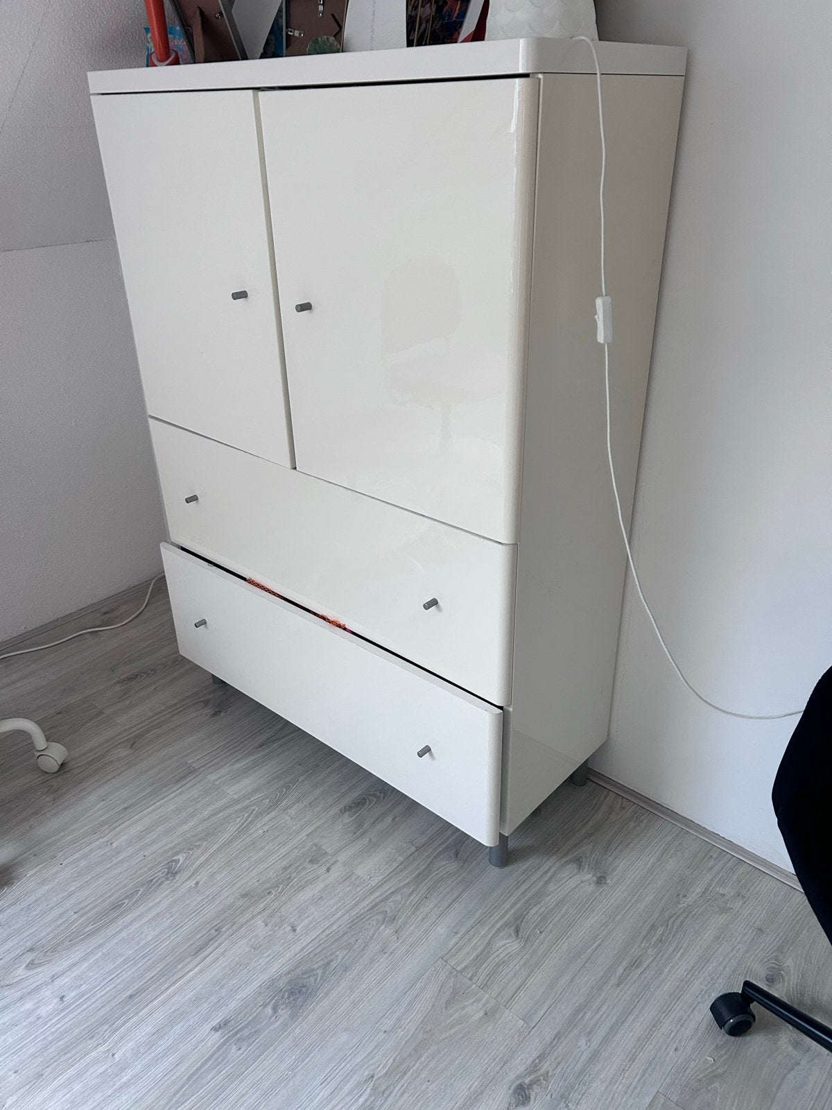 IKEA Kast Wit Hoogglans met Lades en Plank, Ophalen, Gebruikt, 100 tot 150 cm, 50 tot 100 cm