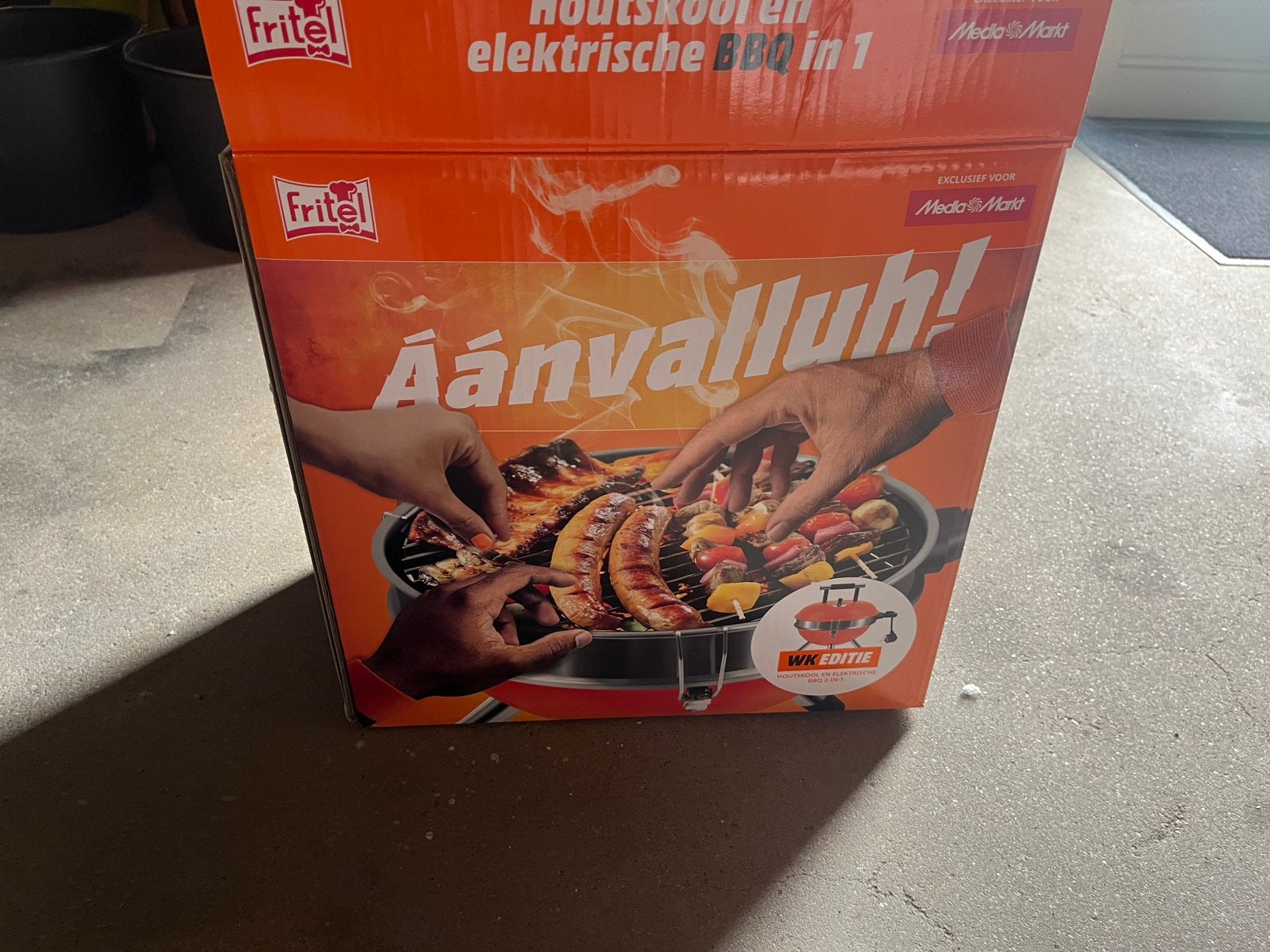 Barbeque elektridch en houtskool, Ophalen of Verzenden, Nieuw