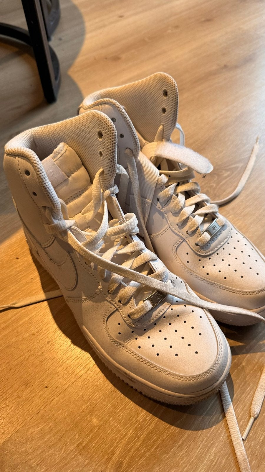 Nike Air Force 1 High - Witte sneakers, Ophalen, Zo goed als nieuw, Wit, Sneakers of Gympen