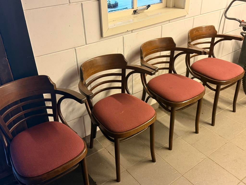 4 krukken thonet bar barstoelen kroeg, Ophalen of Verzenden, Zo goed als nieuw, Twee