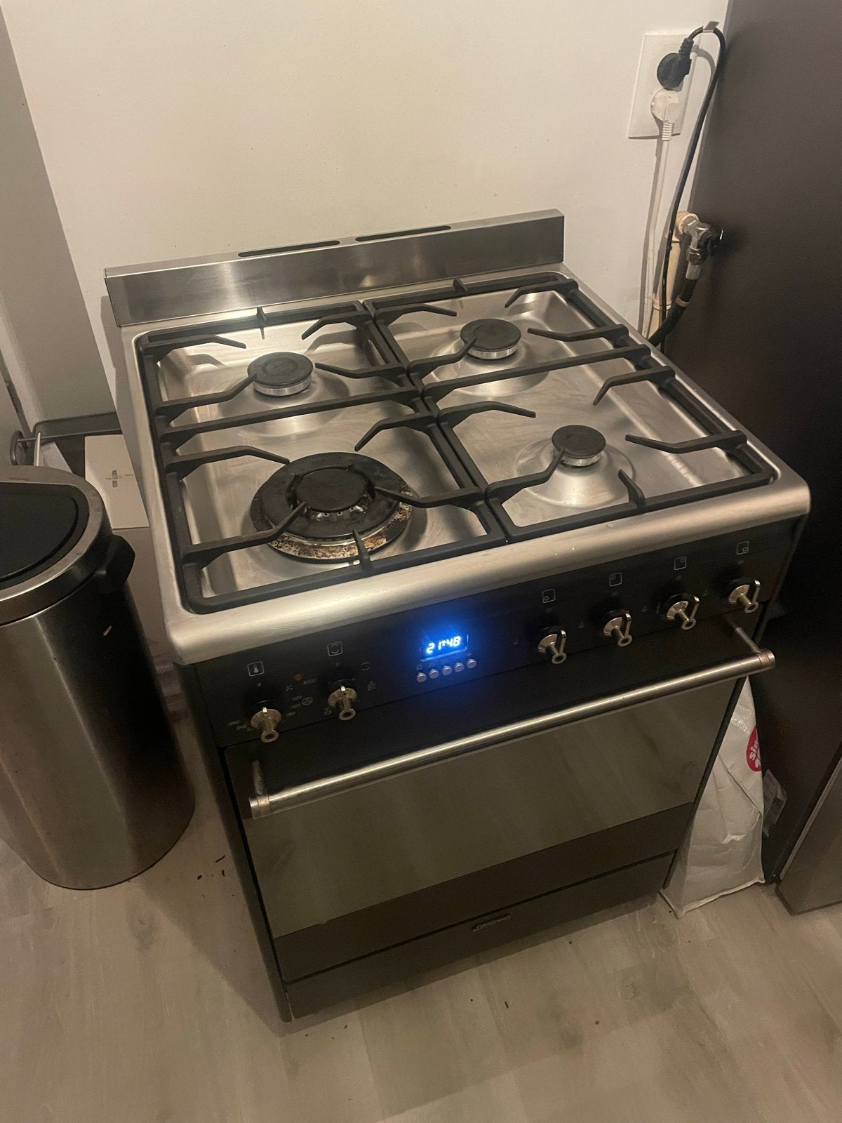 Smeg Fornuis met Gasfornuis en Oven, Ophalen, Gebruikt, Hete lucht, 60 cm of meer