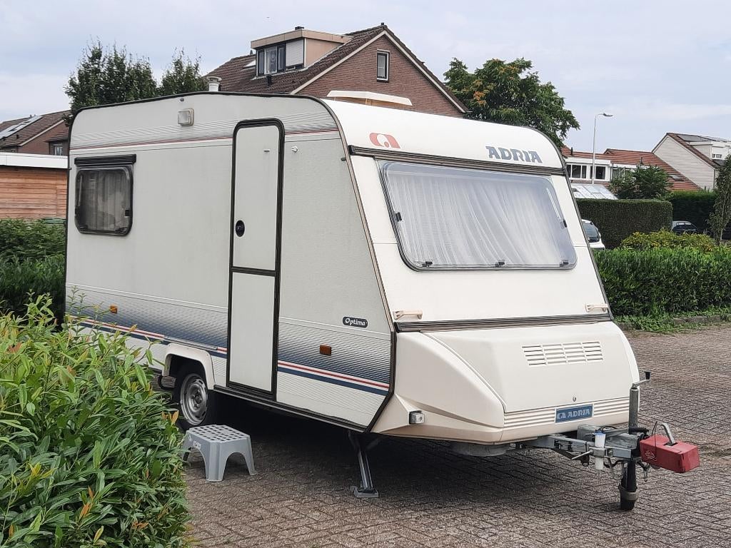 caravan Adria, Caravans en Kamperen, Rondzit, Omvormbare zithoek, Particulier, Adria