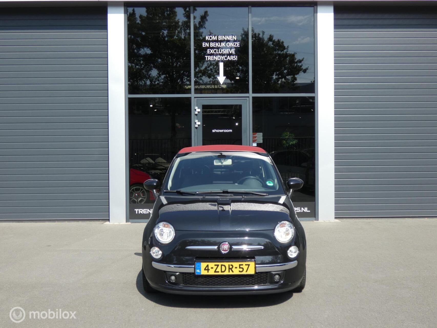 Fiat 500 C 0.9 TwinAir Turbo Cult, Gebruikt, Cabriolet, Zwart, Bedrijf