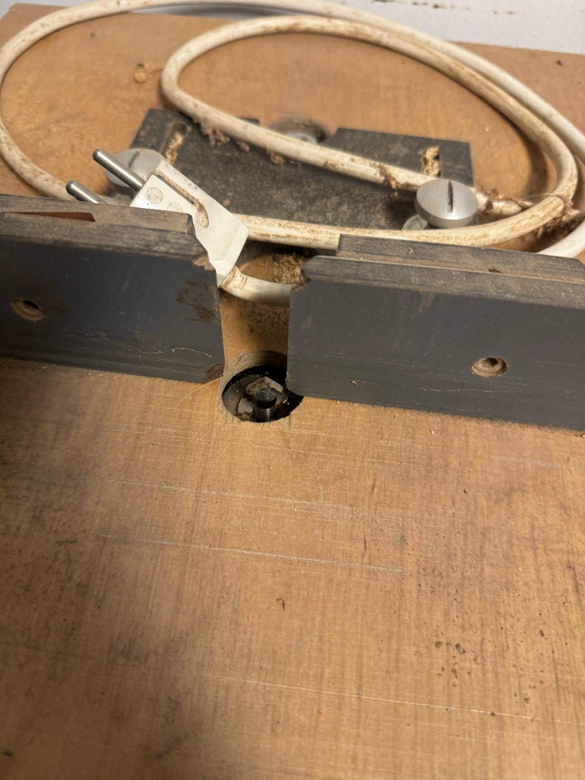 Bovenfrees met zelfgemaakte freestafel, Ophalen of Verzenden, Gebruikt, Elektrisch, Bovenfrees