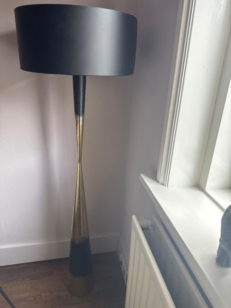 Lamp staande, Huis en Inrichting, Lampen | Vloerlampen, Ophalen of Verzenden, Zo goed als nieuw, Metaal, 150 tot 200 cm