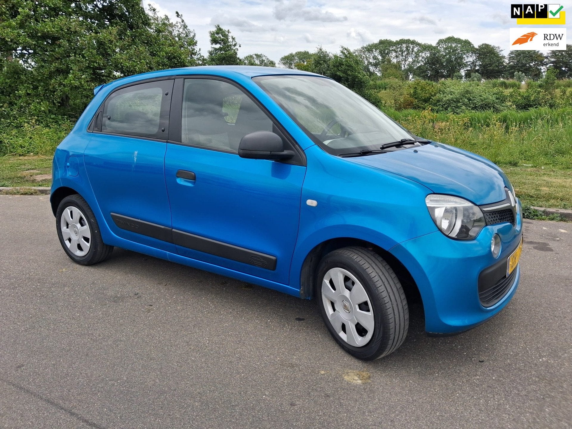 Renault Twingo 1.0 SCe Authentique BJ 2015 APK Gekeurd AIRCO, Gebruikt, 840 kg, Origineel Nederlands, Handgeschakeld