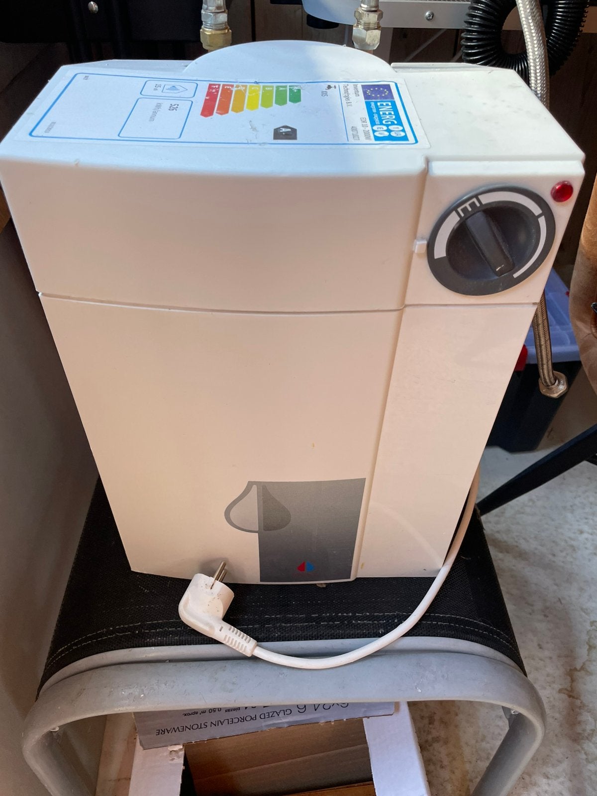 Inventum close in boiler 10 liter zgn, Ophalen, Boiler, Minder dan 20 liter, Minder dan 3 jaar oud