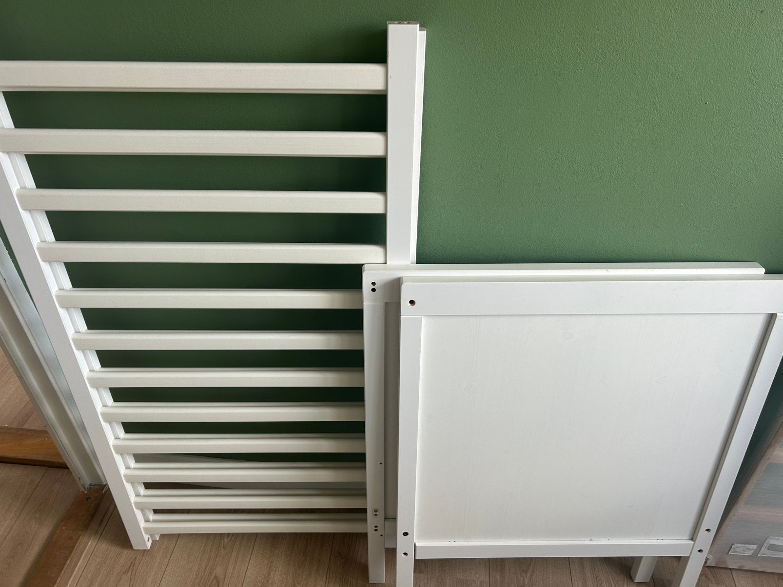 Ikea sundvik ledikant, Kinderen en Baby's, Ophalen, Zo goed als nieuw, Ledikant