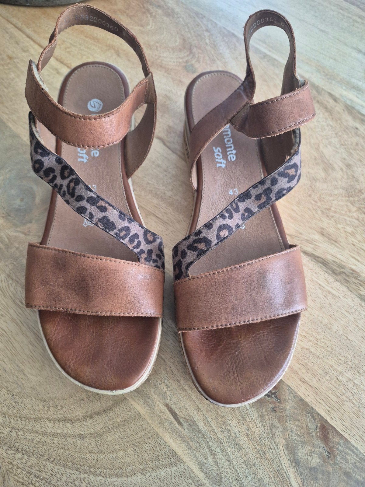Remonte sandalen maat 43 met klittenbandsluiting, Bruin, Remonte, Gedragen, Sandalen of Muiltjes