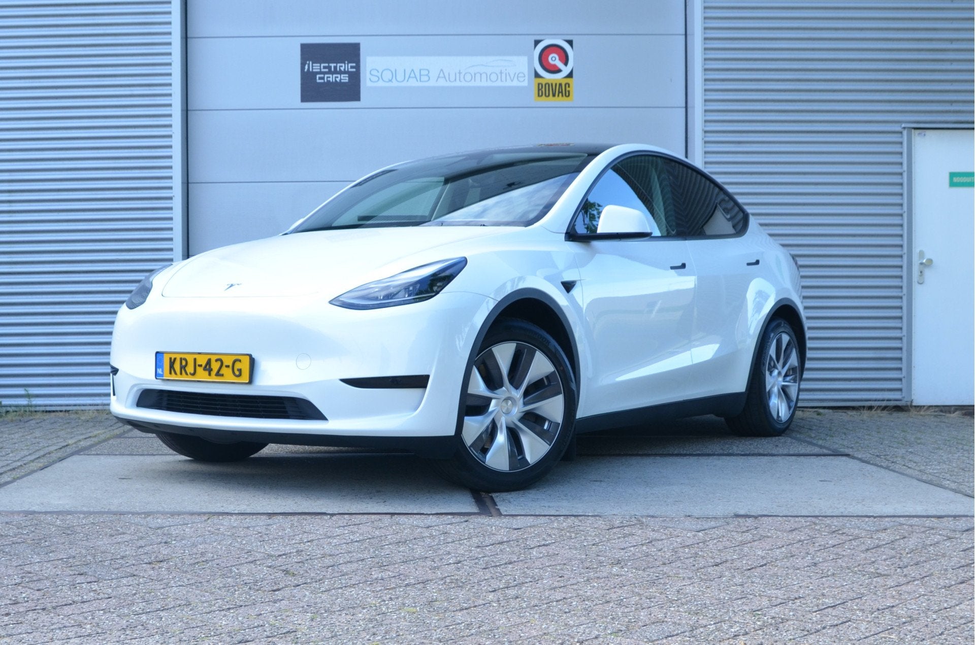 Tesla Model Y RWD 58 kWh AutoPilot4.0, FSD 99,- p/mnd, Auto's, Tesla, Bedrijf, Te koop, Model Y, ABS, Achteruitrijcamera, Adaptive Cruise Control
