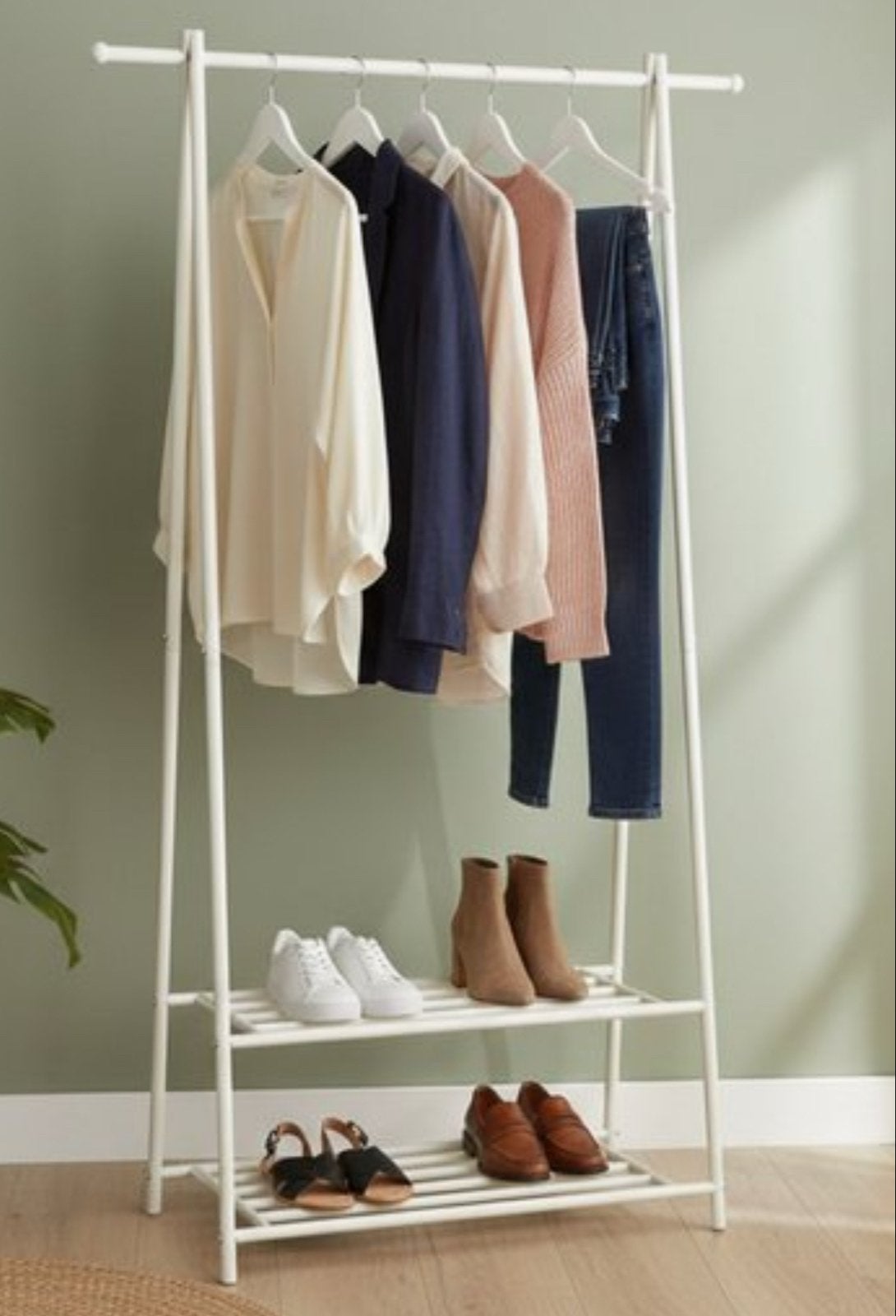 Zo goed als nieuw kledingrek - 1 maand oud!, Kleding | Dames, Kledingrekken, Ophalen, Zo goed als nieuw