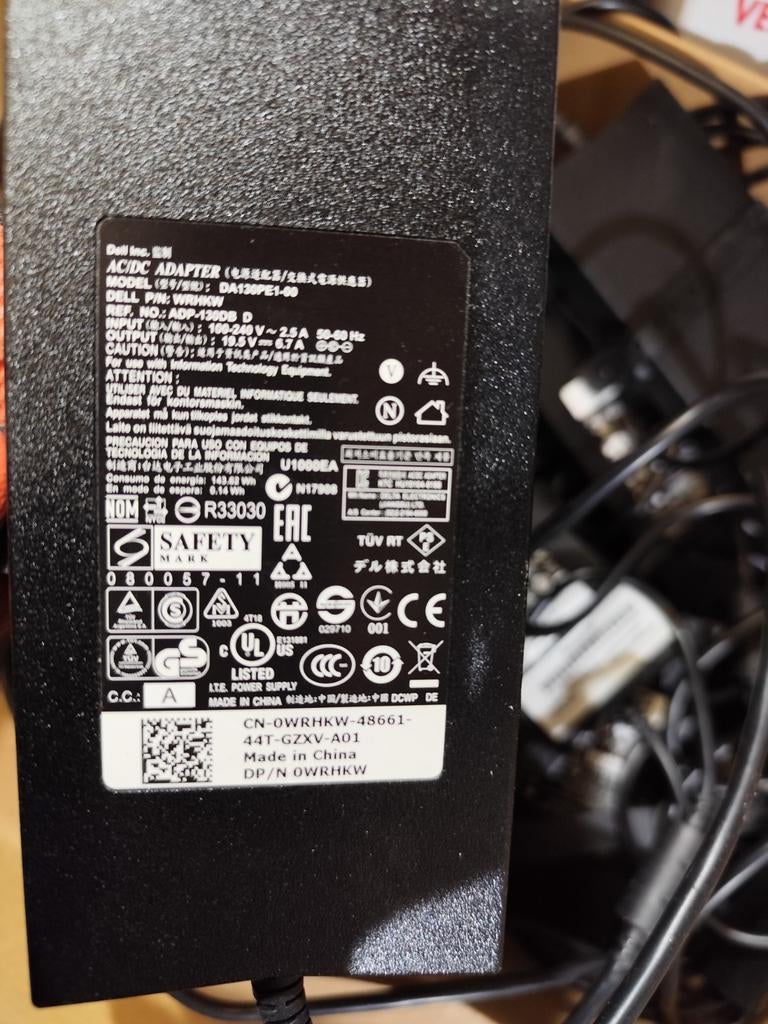 Partij 100x Dell 130W Laptop Adapter 19.5V 6.7A– 7.4 x 5.0mm, Dell, Dell, Ophalen of Verzenden, Zo goed als nieuw