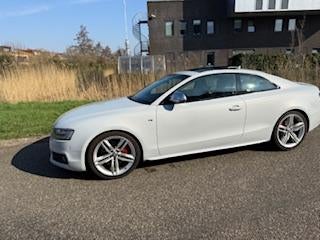 Audi S5 4.2 FSI 260KW Coupe Quattro 2007 Suzuka Grey, Auto's, Euro 5, 8 cilinders, 4 stoelen, Alcantara