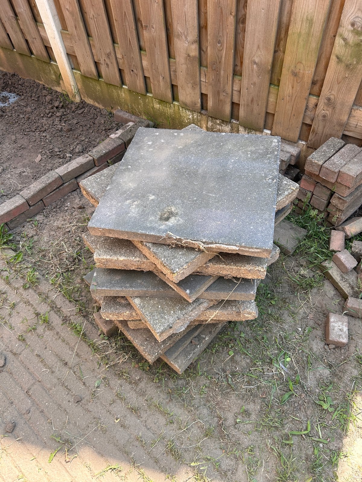 Grote tuintegels gratis af te halen, Ophalen, Gebruikt, Minder dan 5 m², Beton