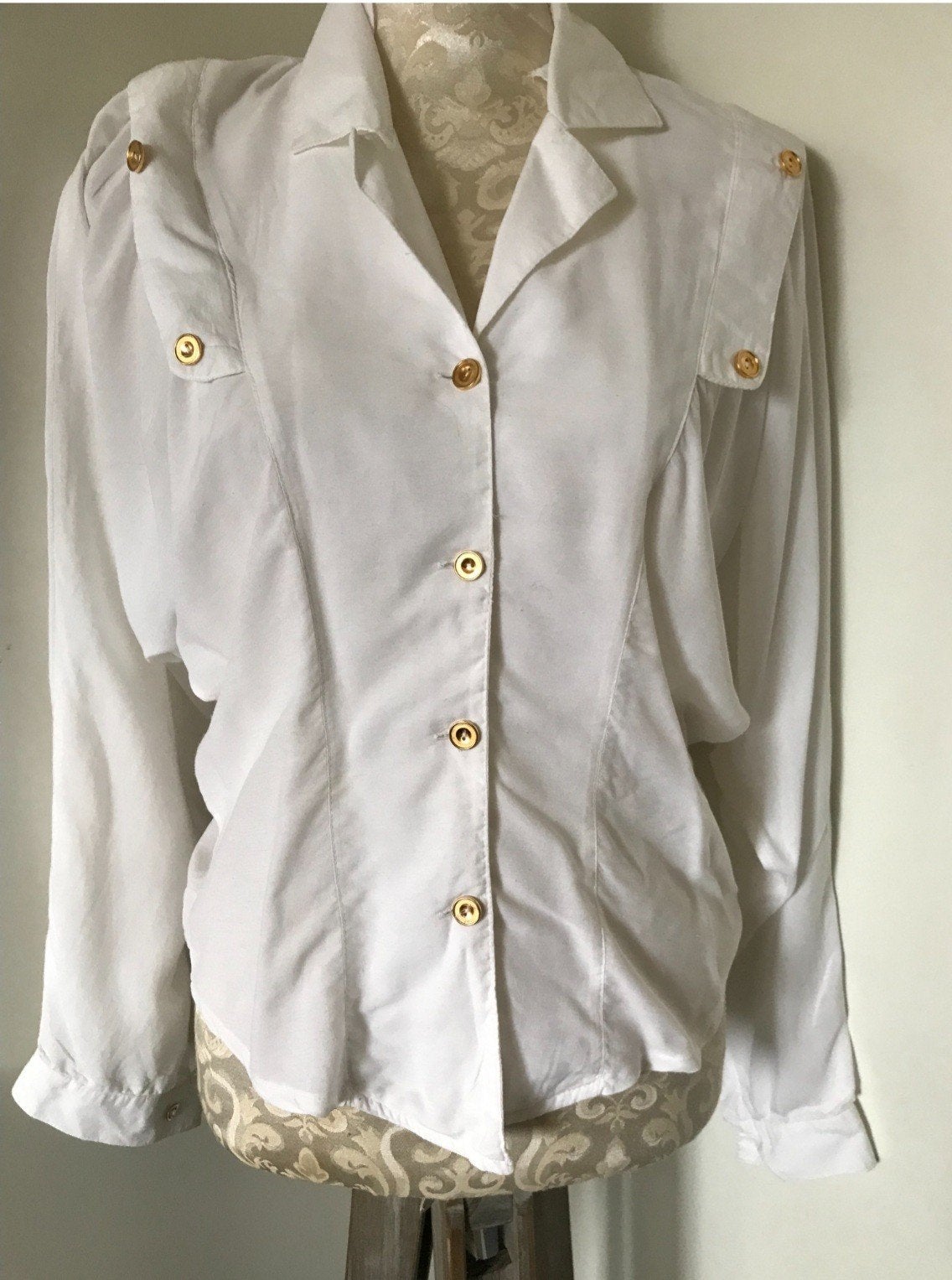 Jaren 80 Blouse met Gouden Knoopjes, Ophalen of Verzenden, Zo goed als nieuw, Maat 36 (S), Wit