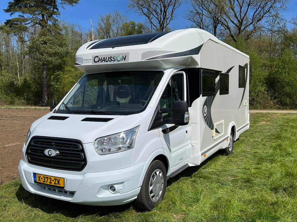 Zeer complete Chausson Titanium, Caravans en Kamperen, Campers, Automaat, Ringverwarming, Ford, Chausson