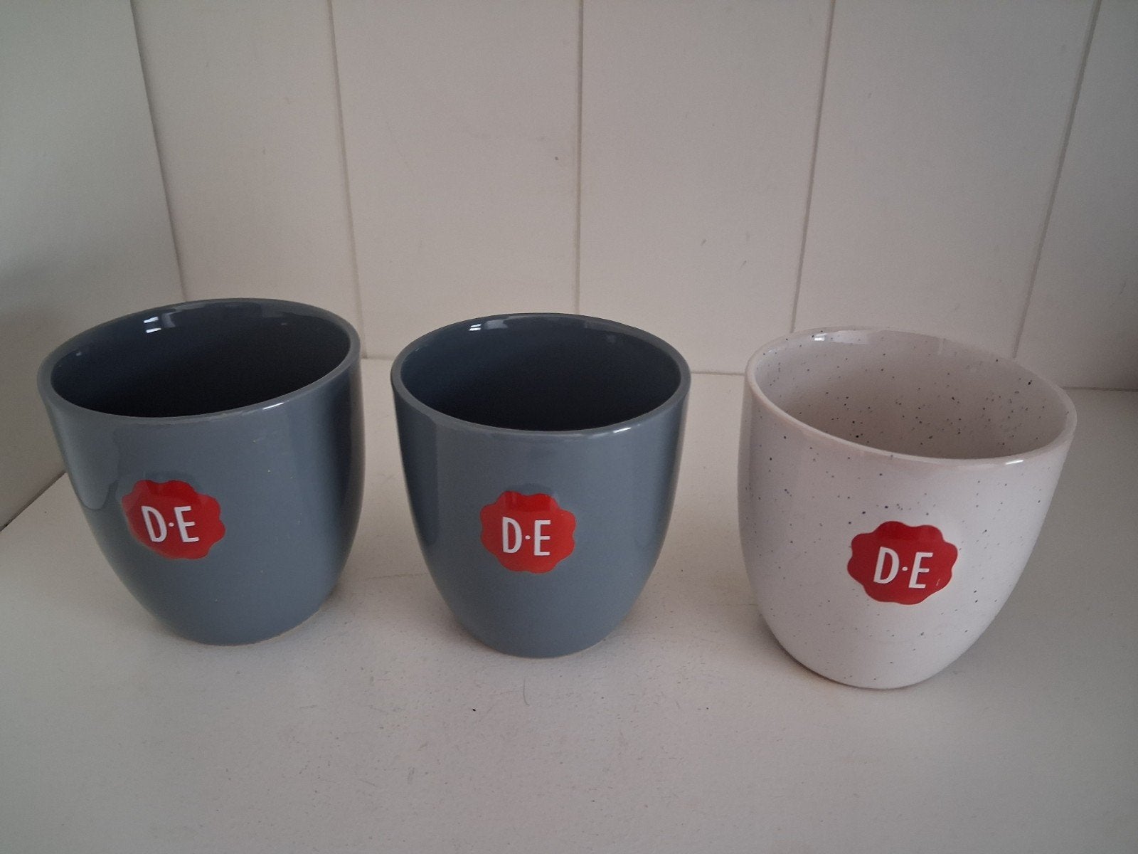 D.E. Douwe Egberts mokken nieuwstaat, Overige typen, Nieuw, Ophalen of Verzenden, Steen/keramiek