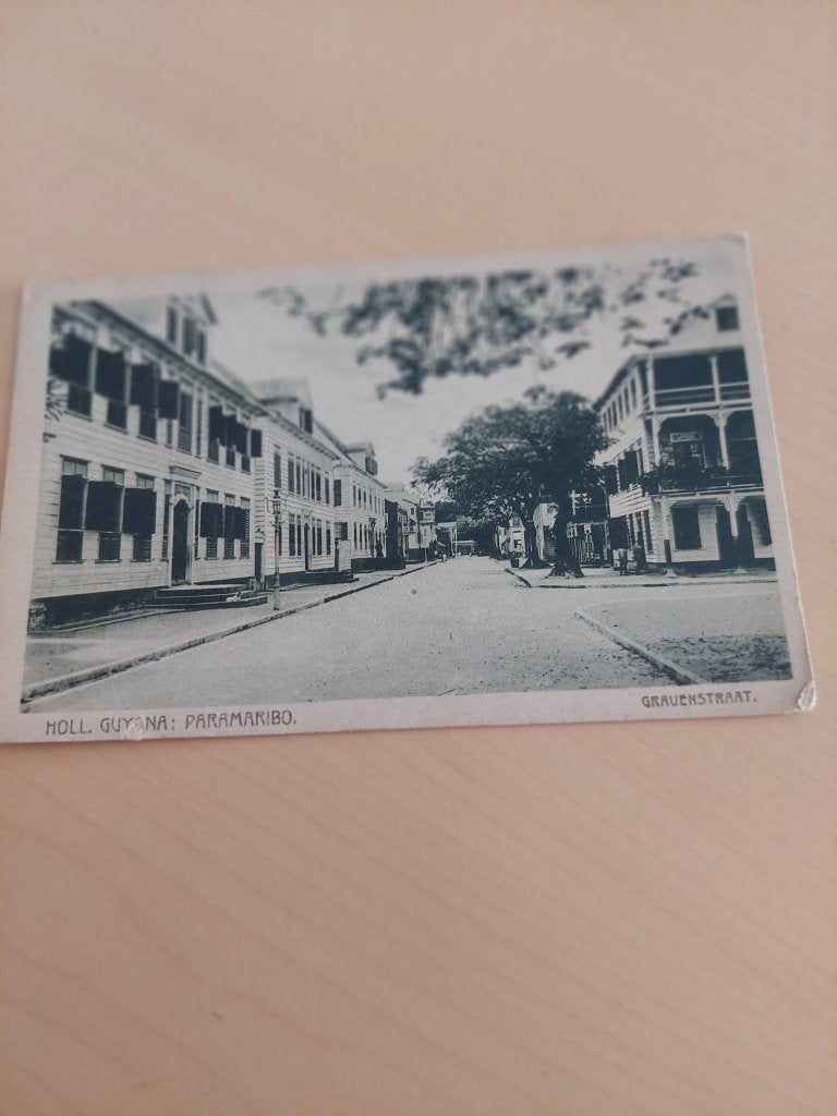 kaart . Holl Guyana paramaribo gravenstraat, Verzamelen, Ophalen of Verzenden, 1920 tot 1940, Gelopen, Sterren en Beroemdheden