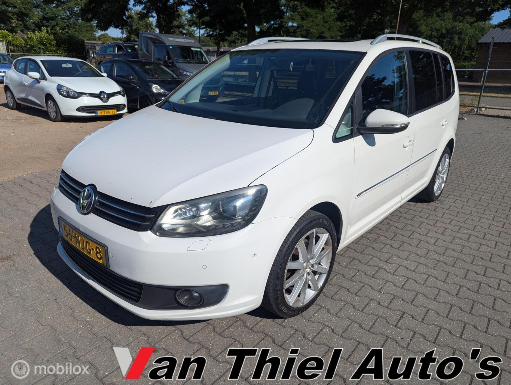 Volkswagen Touran 1.2 TSI Highline clima/panorama/cruis, Auto's, Volkswagen, Euro 5, 730 kg, Gebruikt, 4 cilinders