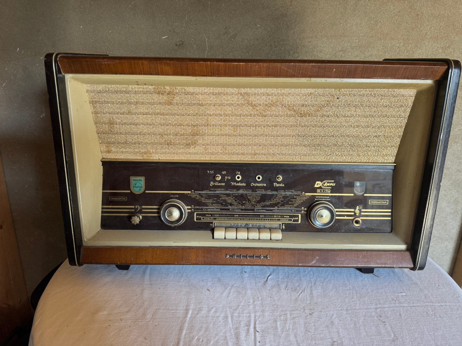 Vintage Philips Radio (Werking onbekend), Ophalen of Verzenden