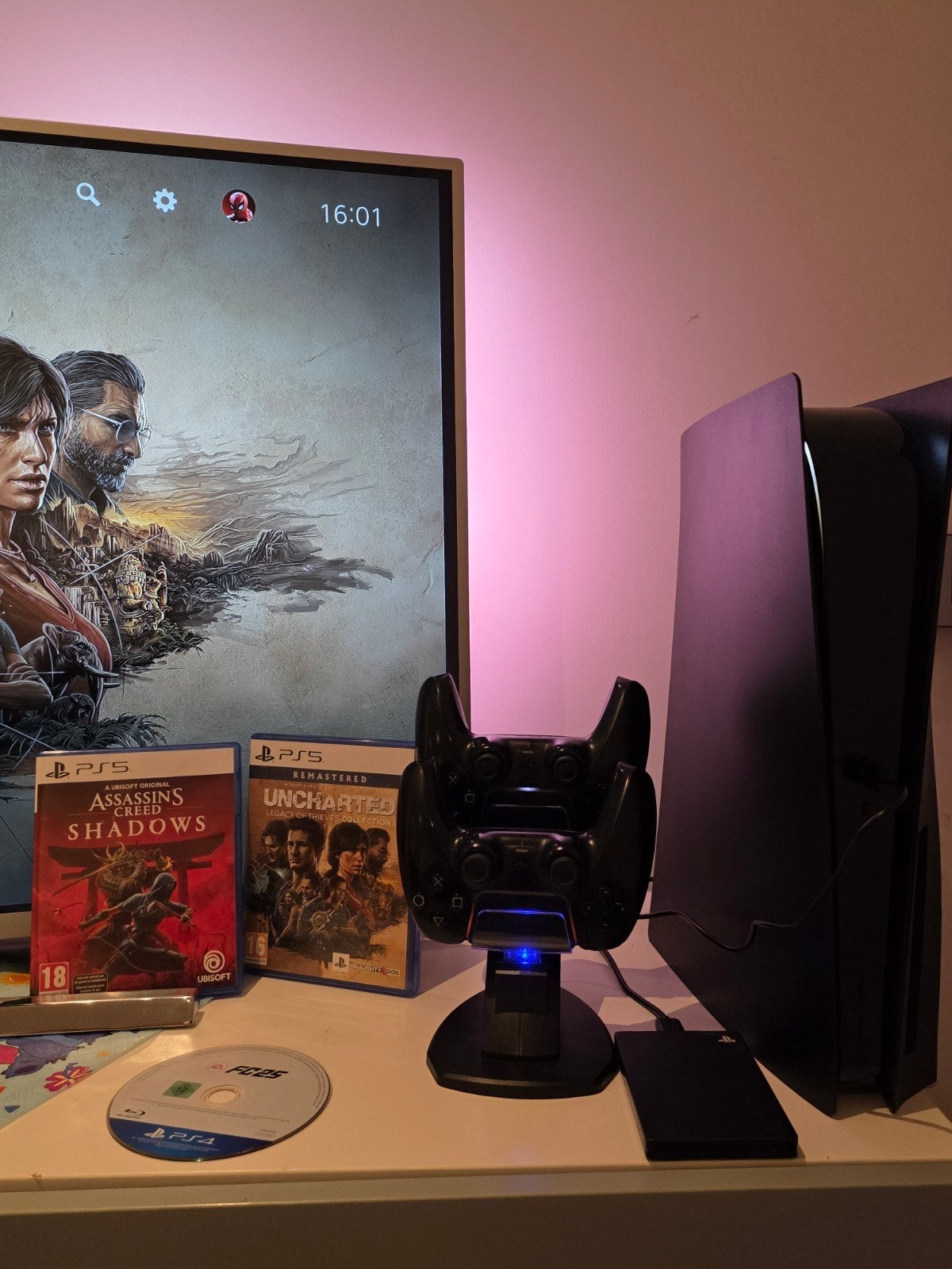 Ps5-2 controllers -3 spellen, Spelcomputers en Games, Spelcomputers | Sony PlayStation 5, Ophalen, Zo goed als nieuw