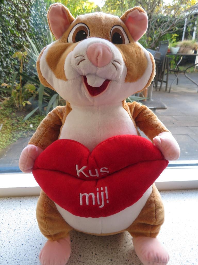 Hamster van Albert Heijn Valentijn met rode mond KUS MIJ, Albert Heijn, Overige typen, Ophalen of Verzenden, Zo goed als nieuw