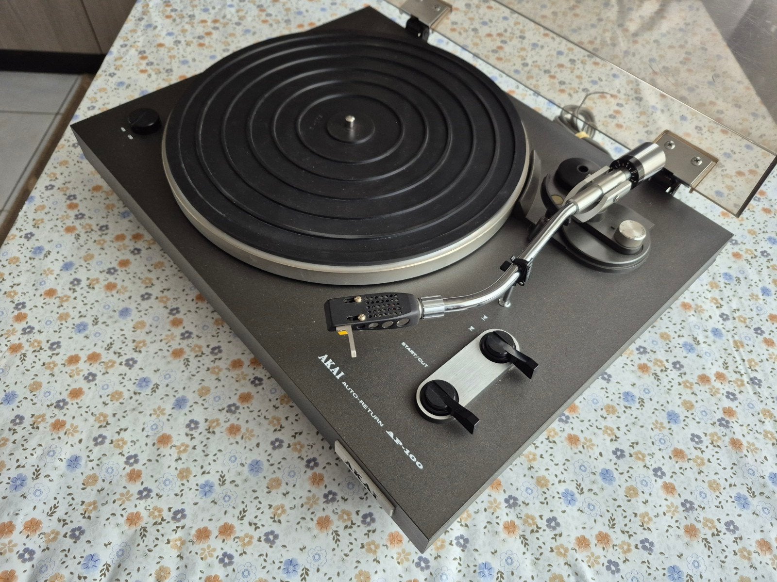 Akai AP-100 Platenspeler - Automatisch - Vintage, Ophalen, Gebruikt, Automatisch, Platenspeler