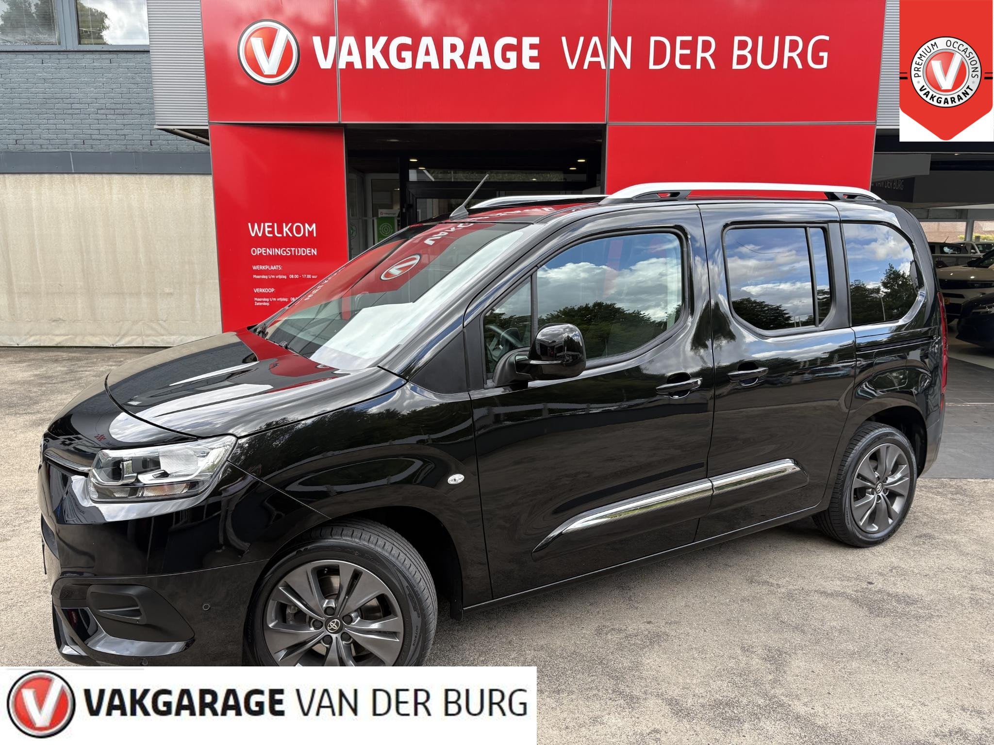 Toyota PROACE CITY Verso 1.2 Turbo Dynamic, Auto's, 12 maanden, Gebruikt, Euro 6, Zwart