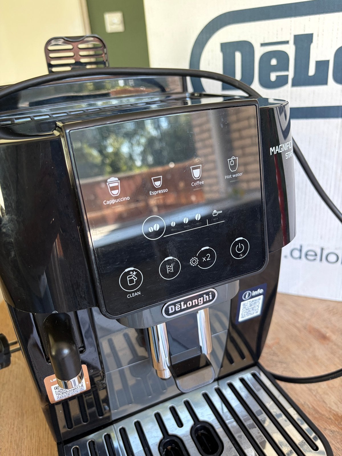 Foto 6 van ZGAN Delonghi Magnifica Start koffiemachine bonen