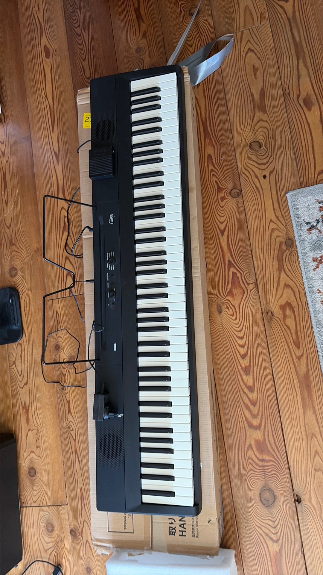 Korg Liano elektronische piano met stekker en pedaal, Muziek en Instrumenten, Piano's, Ophalen, Zwart, Digitaal, Zo goed als nieuw