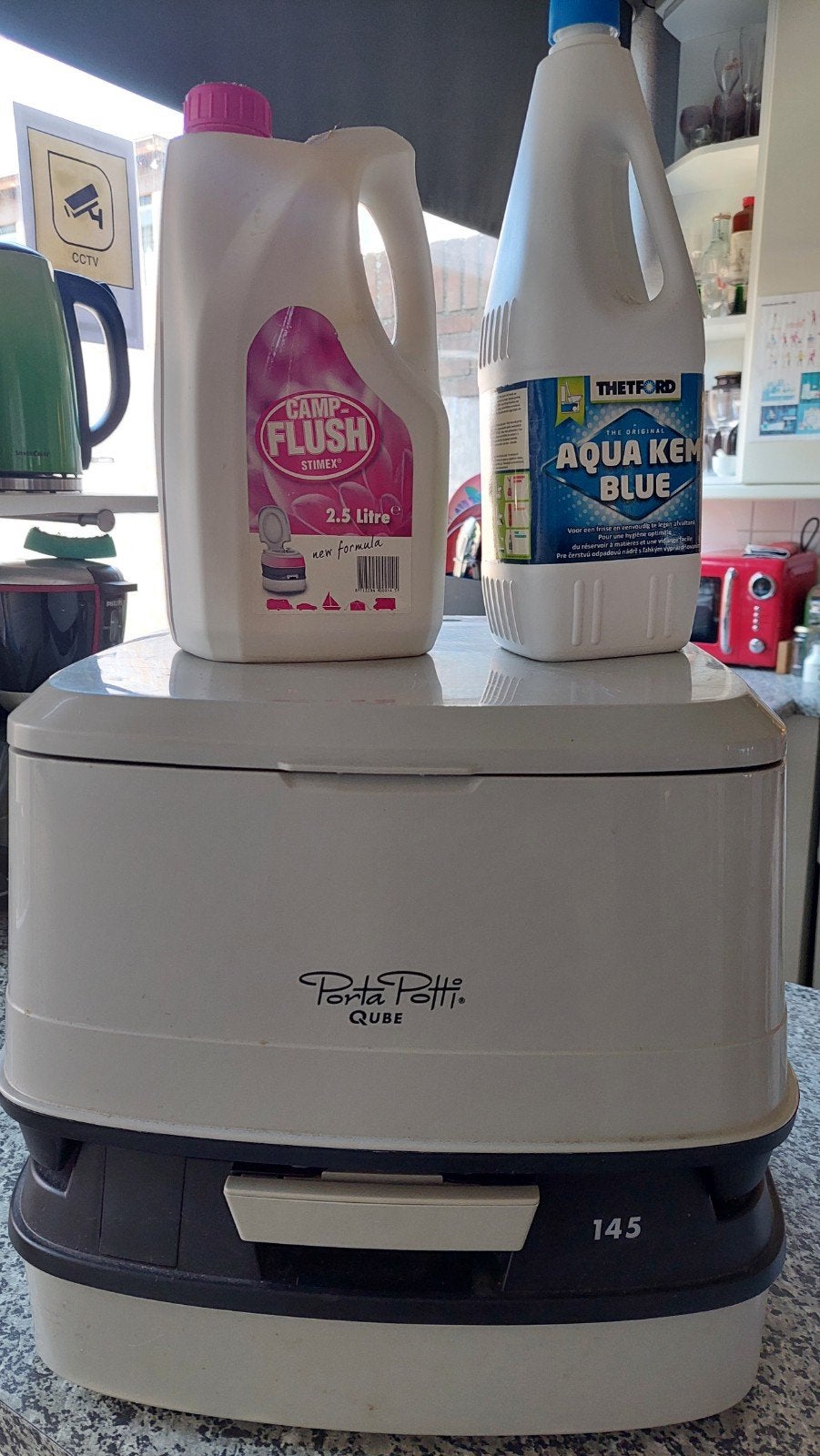 Porta Potti Thetford 145 met wc-detergenten, Ophalen of Verzenden, Zo goed als nieuw