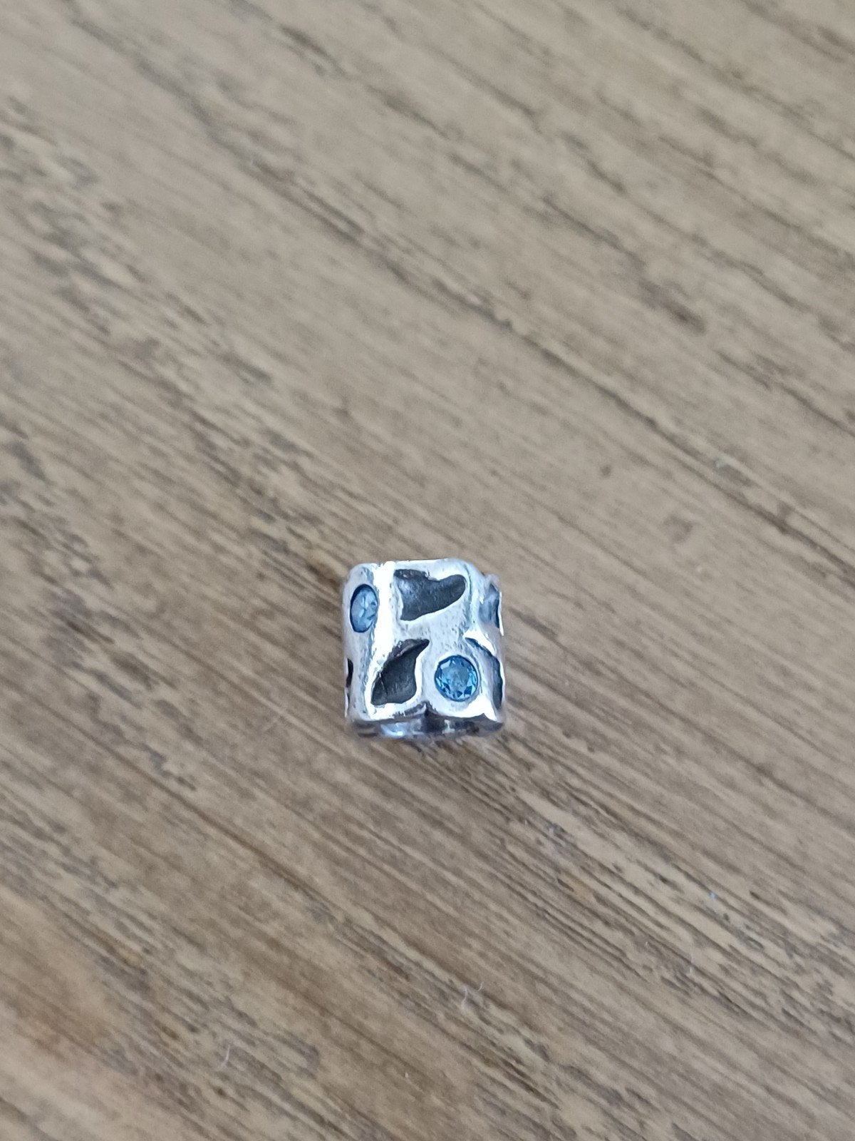 Pandora bedel met blauw strass, Gebruikt, Pandora, Ophalen of Verzenden, 1 bedel