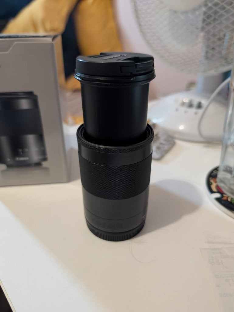 Canon EF-M 55-200mm lens, Ophalen of Verzenden, Zo goed als nieuw, Telelens, Zoom