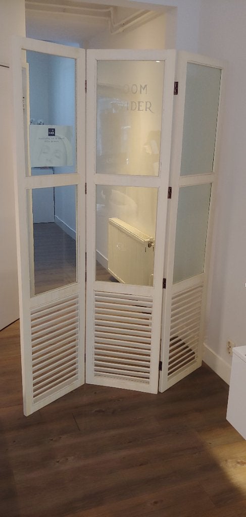 Kamerscherm, Ophalen, Zo goed als nieuw