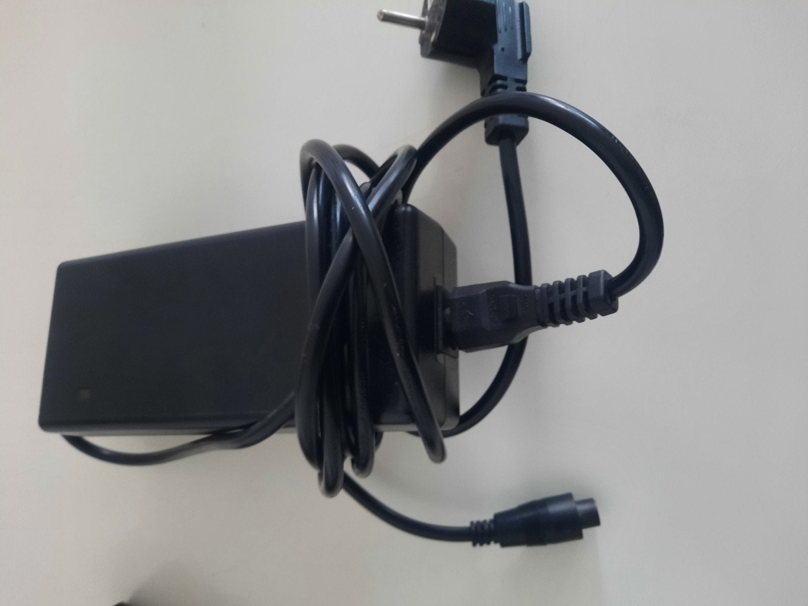 opladers electrische fiets Giant Batavus Sparta Cortina enz, Fietsen en Brommers, Fietsaccessoires | Fietsaccu's, Ophalen of Verzenden