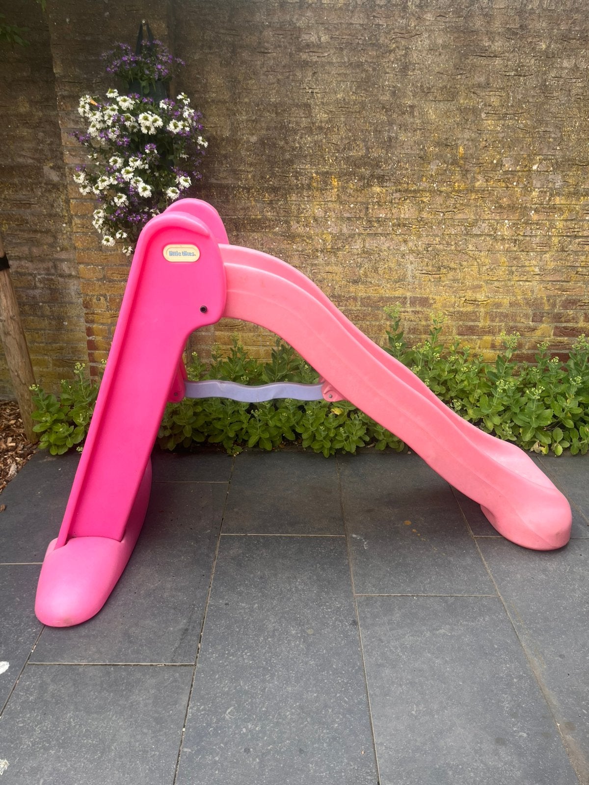 Little tikes roze glijbaan, Kinderen en Baby's, Speelgoed | Buiten | Speeltoestellen, Ophalen, Zo goed als nieuw, Glijbaan
