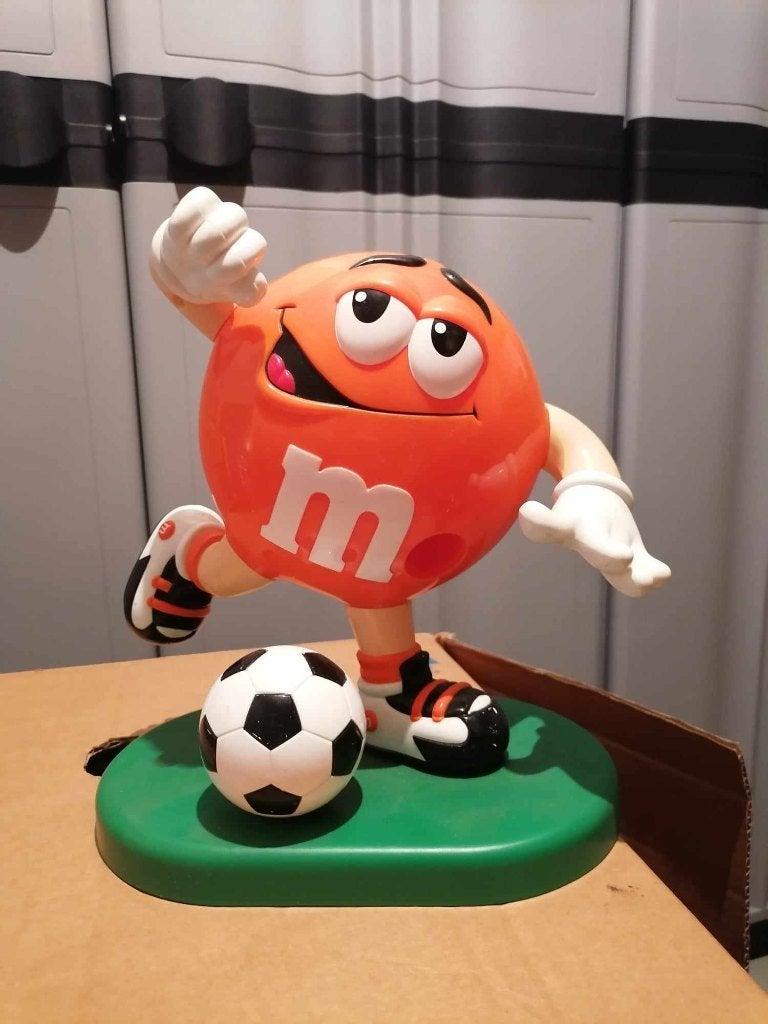 WK M&M voetbal opslag, Maat XS of kleiner, Ophalen, Nieuw, Bal