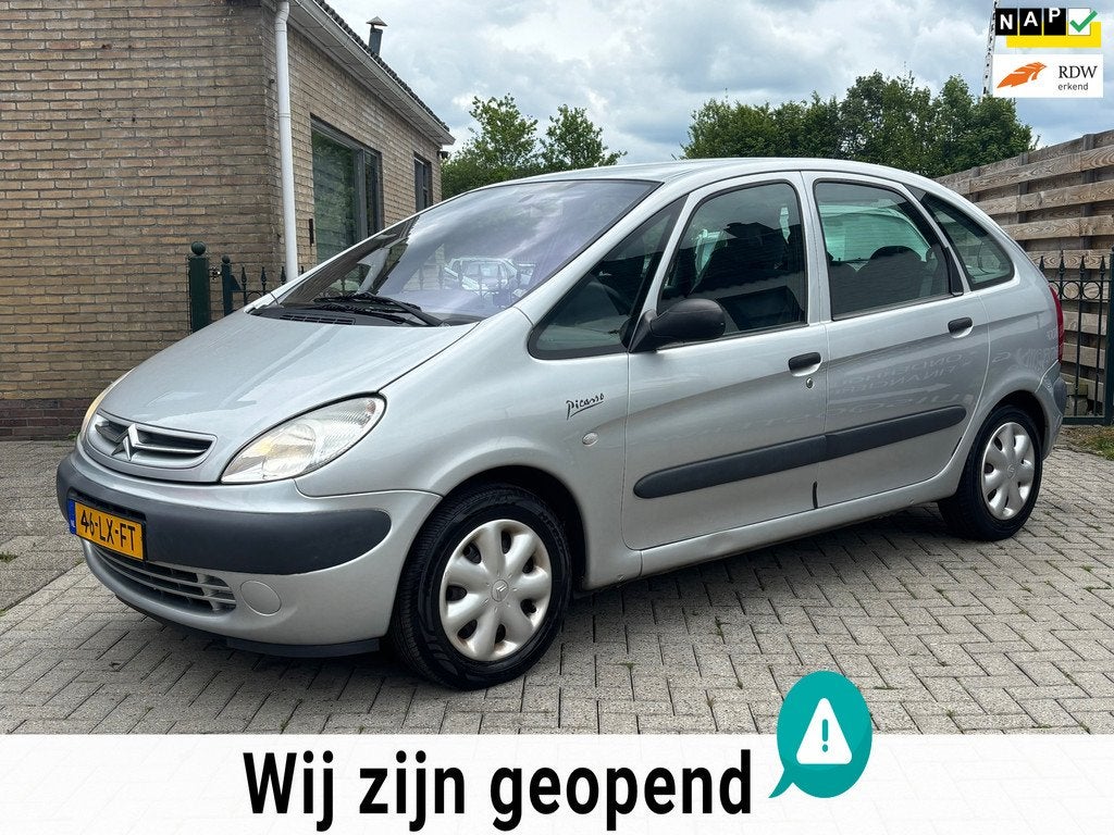 Citroen Xsara Picasso 1.8i-16V |airco | nw apk | trekhaak |, Auto's, Citroën, 4 cilinders, 1749 cc, 116 pk, Origineel Nederlands