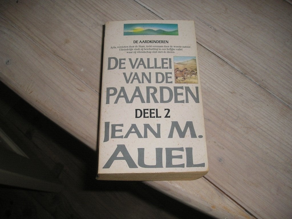 Jean M. Auel - De vallei van de paarden, Ophalen of Verzenden, Gelezen, Jean M. Auel