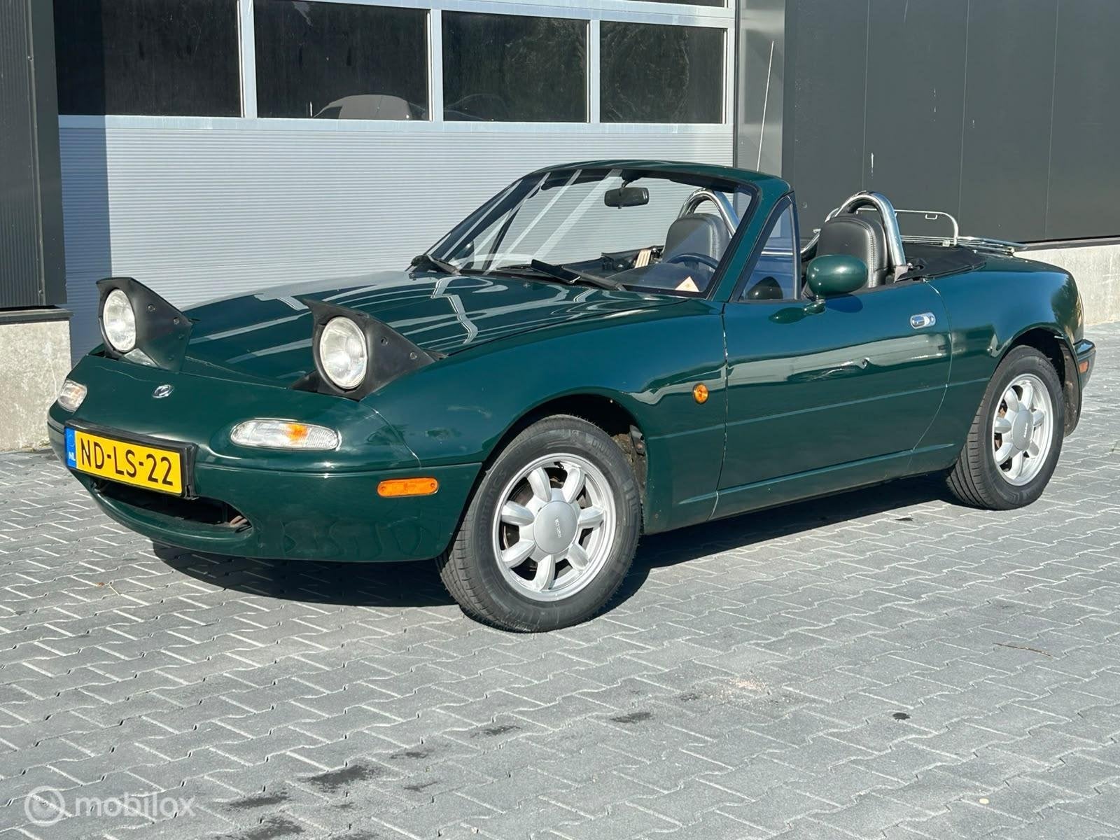 Mazda MX-5 1.6i NAP British Racing Green, Zeer netjes, Achterwielaandrijving, Gebruikt, 4 cilinders, Origineel Nederlands