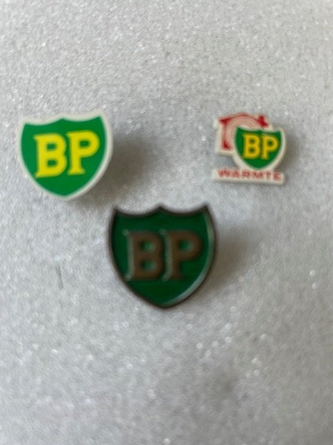 speldjes BP, Verzamelen, Speldjes, Pins en Buttons, Ophalen of Verzenden, Gebruikt, Overige onderwerpen